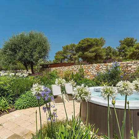 Bed & Breakfast La Vacia Country Pulsano